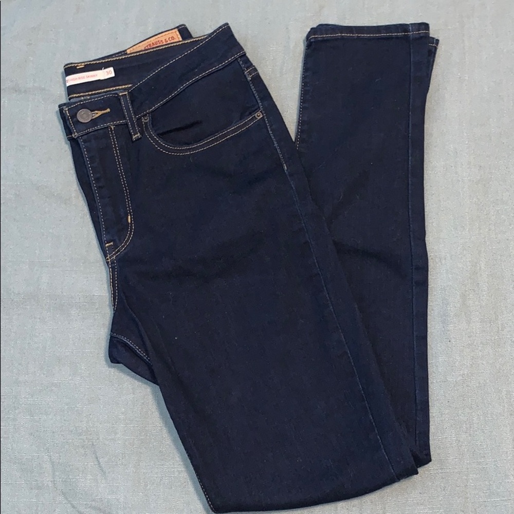 Levi’s 721 high rise skinny jeans